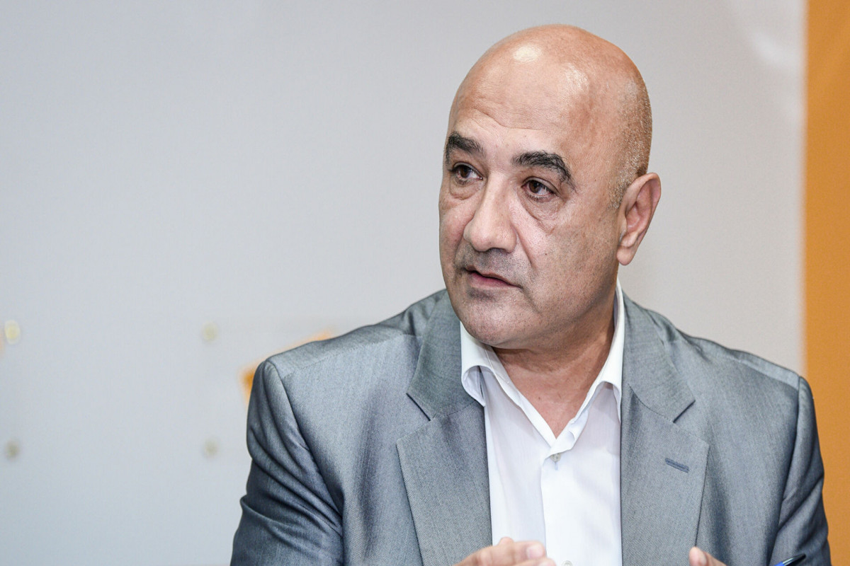 Тофиг Аббасов: Москва может принудить Ереван к порядку