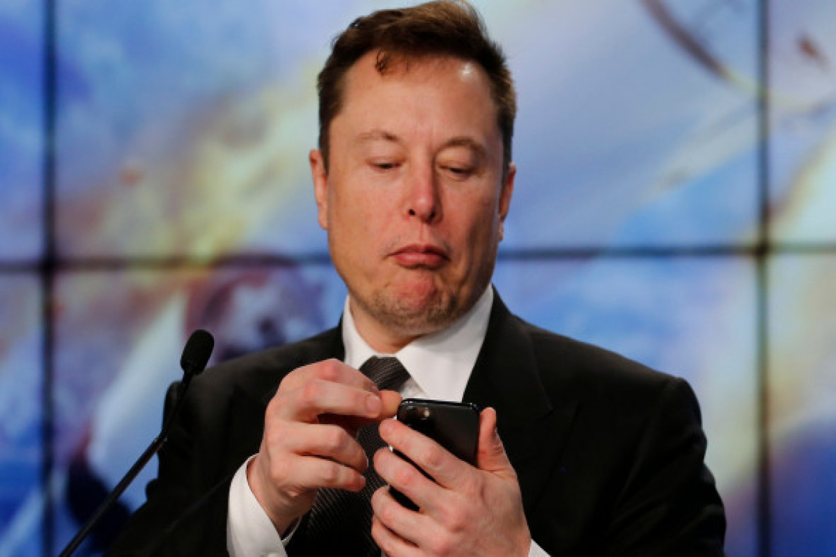 Маск занял первое место в списке миллиардеров Forbes